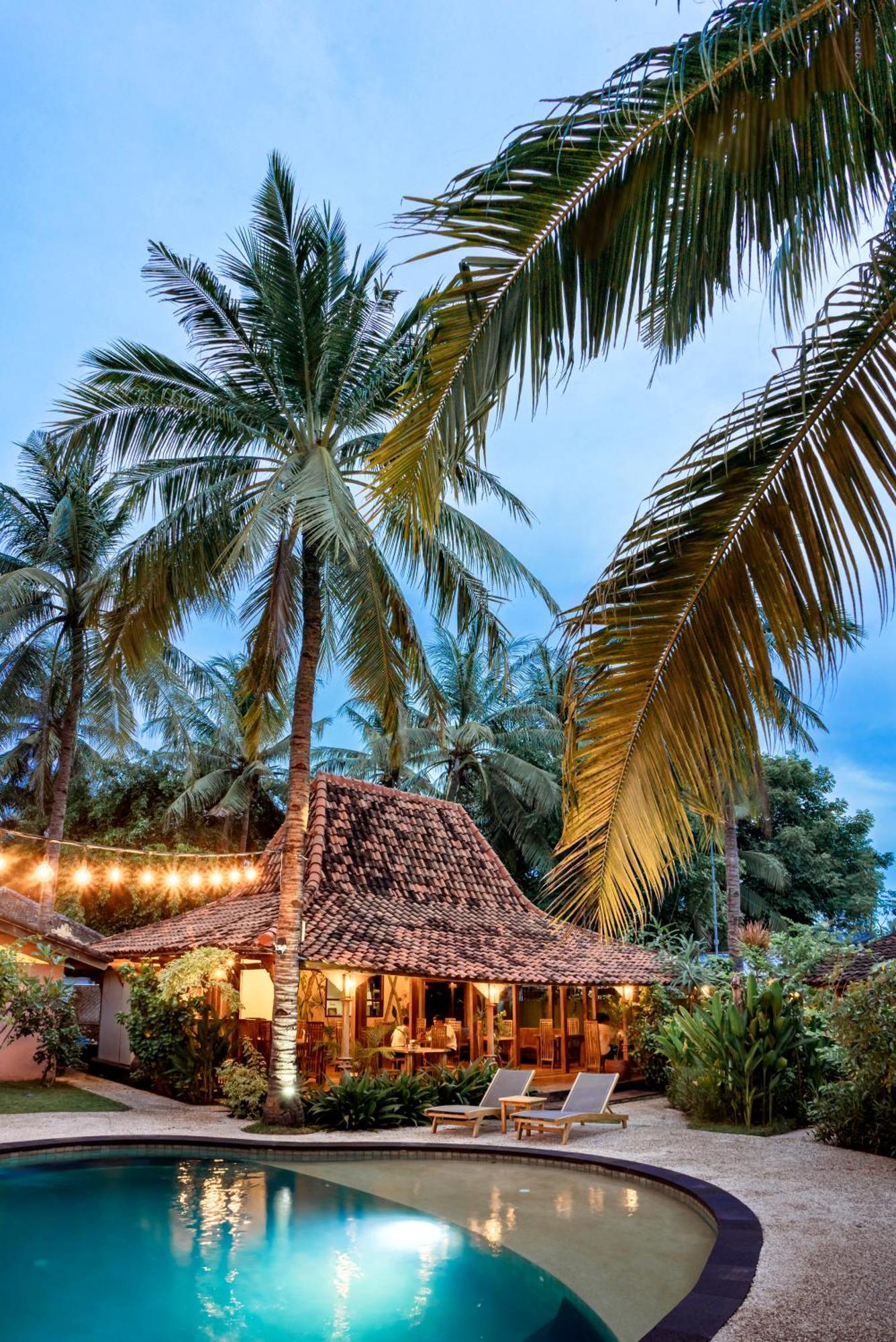 Coconut Garden Resort กีลีตราวางัน ภายนอก รูปภาพ