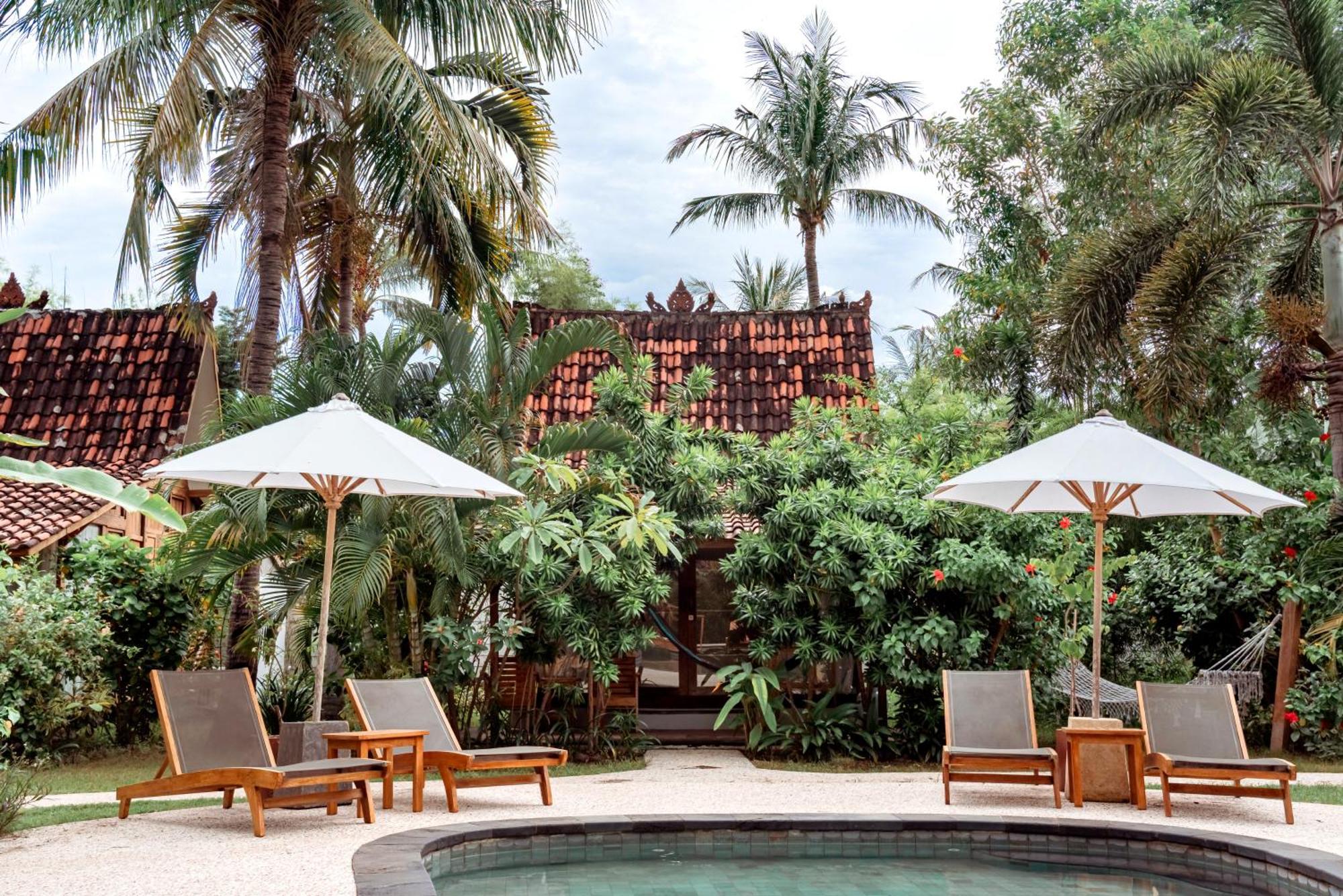 Coconut Garden Resort กีลีตราวางัน ภายนอก รูปภาพ