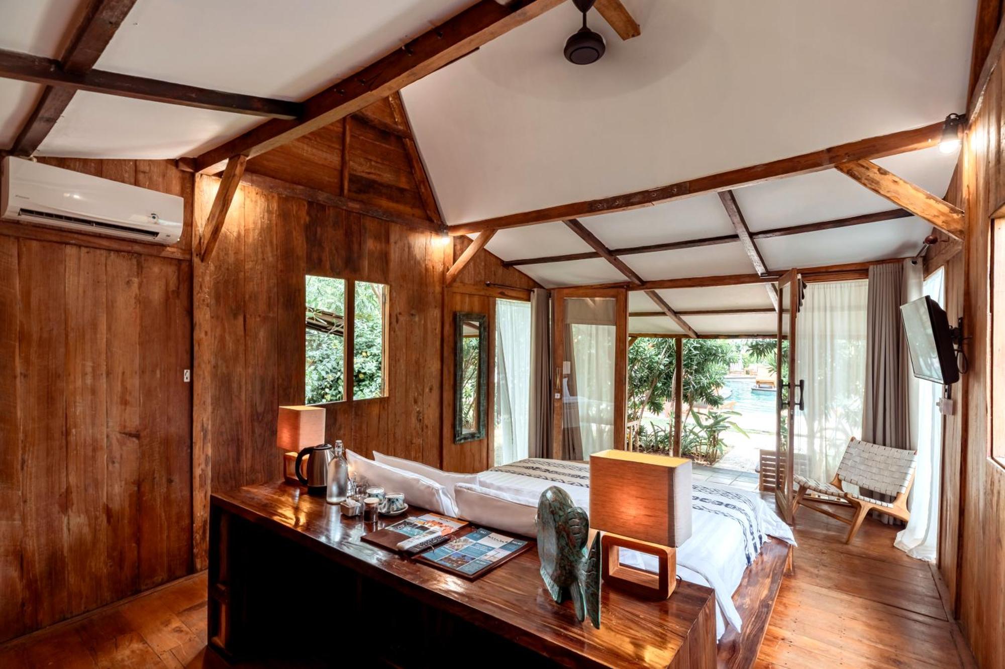 Coconut Garden Resort กีลีตราวางัน ภายนอก รูปภาพ